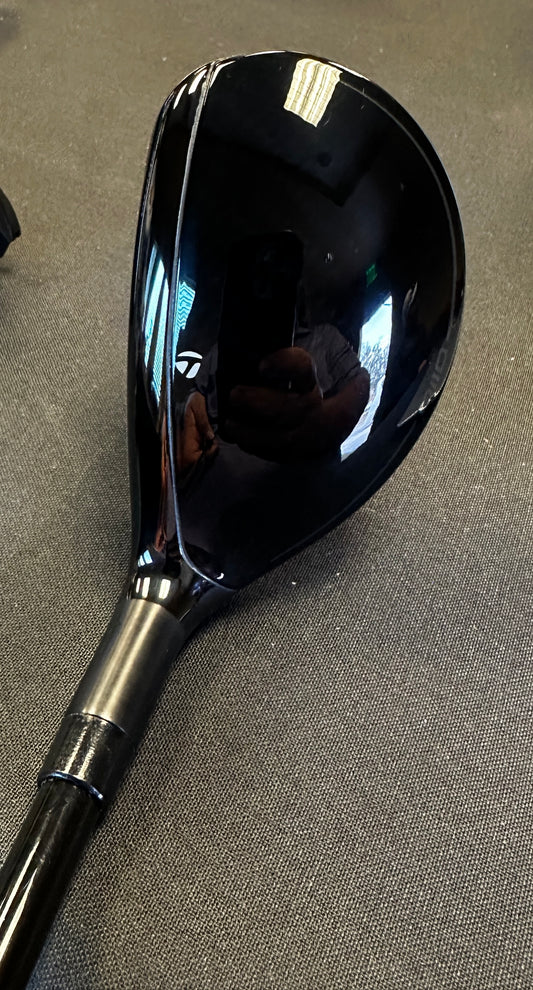 TaylorMade Qi10 Rescue Hybrid