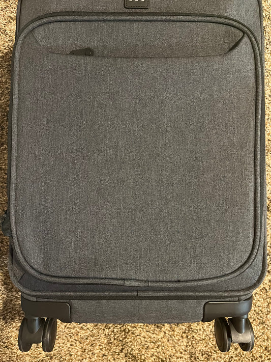 Travis Mathews 1 Piece Luggage w/ Roller and Handle AUCTION